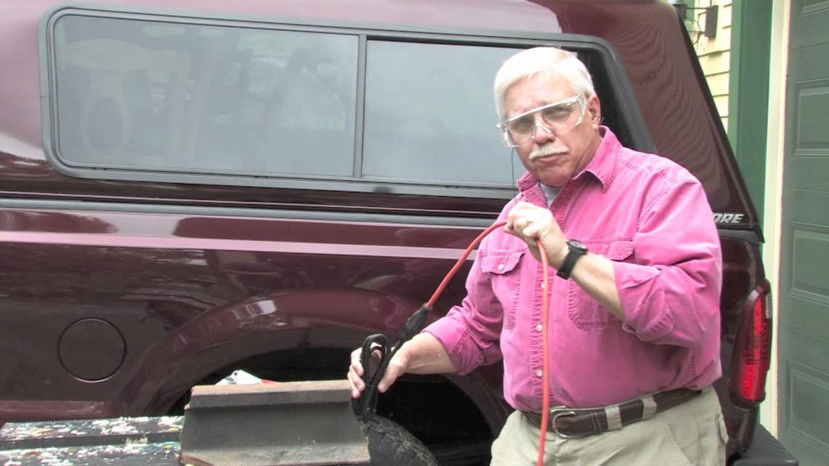 'Video thumbnail for Milwaukee 6146-30 Grinder Review'