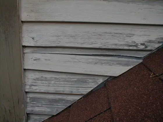 cracks in wood siding