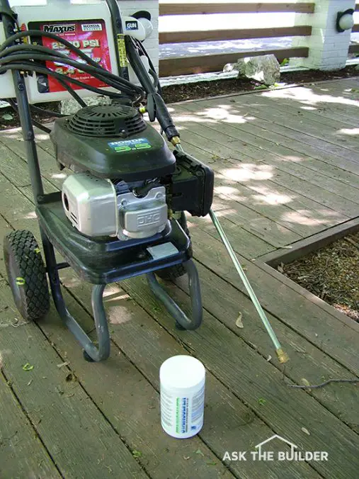 How to Clean a Deck