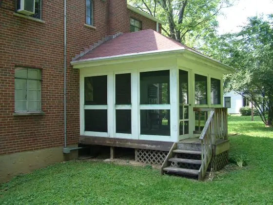 screened in porch design