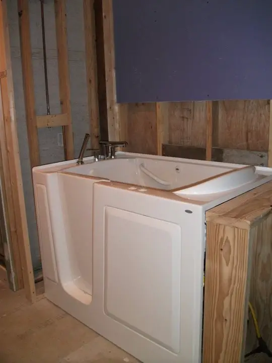 5DURINGASBUglyBathDarlene WetzelSafetyTub Ask the Builder