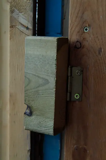 Shed Door Latch Tip