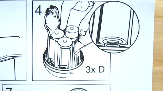 You can clearly see in the illustration all the positive terminals are UP. Photo credit: Tim Carter