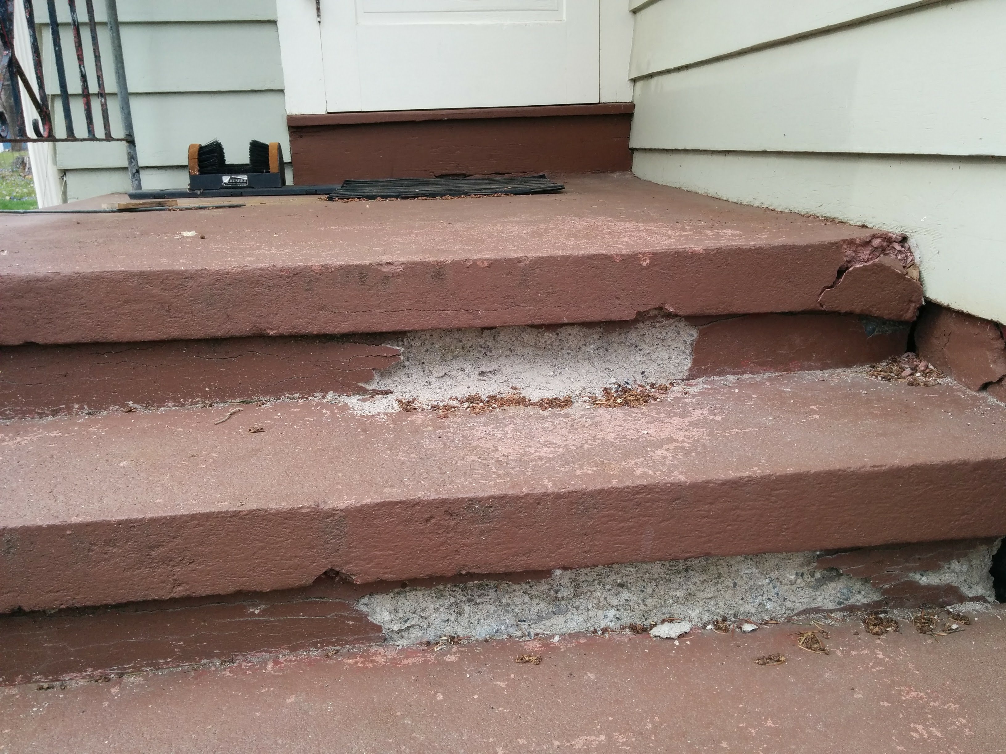 Crumbling concrete Diane Ask the Builder