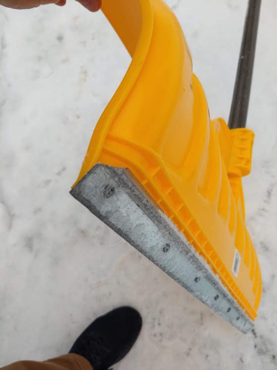 Best Snow Shovel for Seniors Ask the Builder