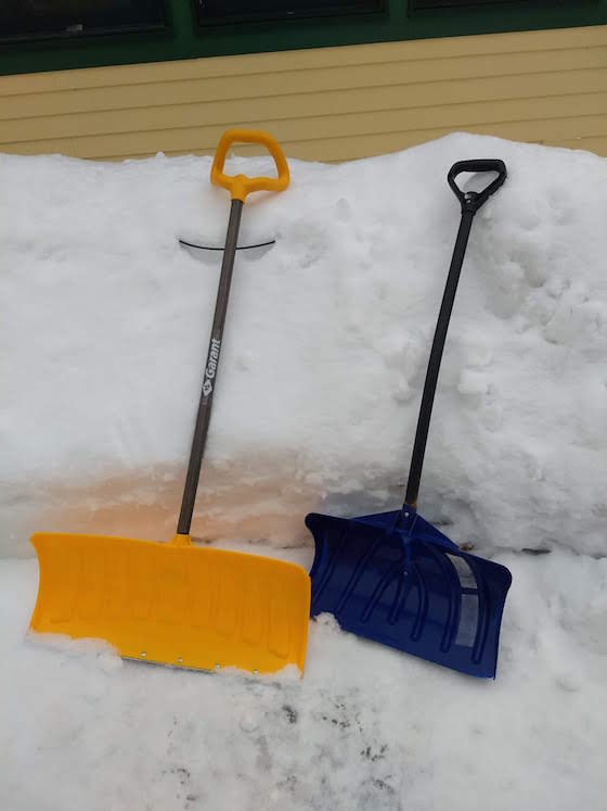 Best Snow Shovel for Seniors Ask the Builder