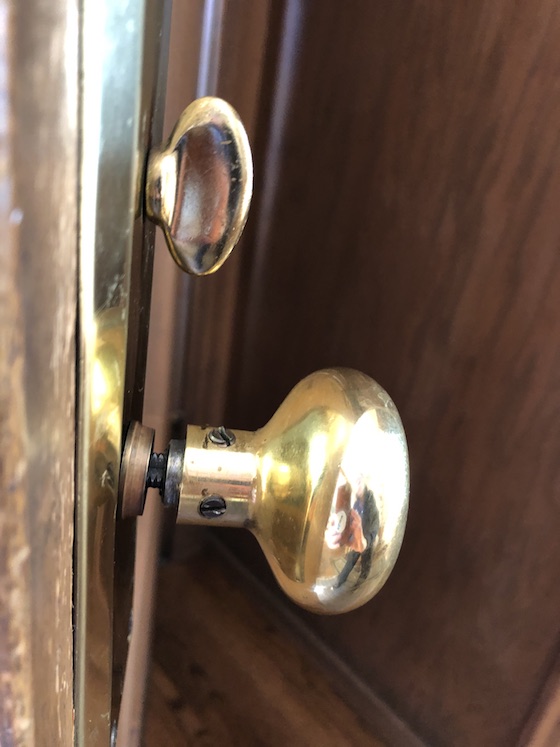 fix old doorknob