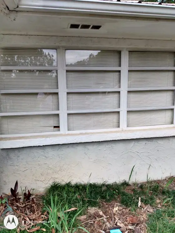 replace aluminum window with vinyl window