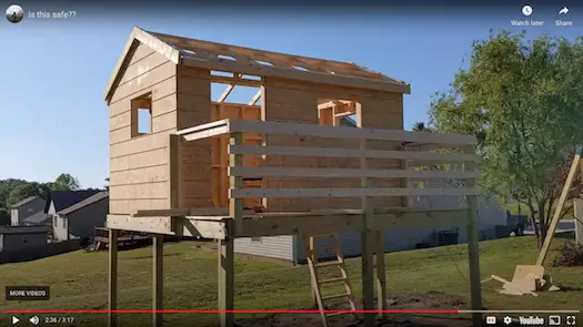 Joe's Free Standing Tree House