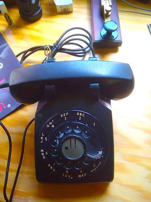 rotary dial phone