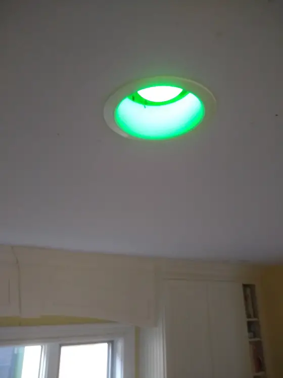 Peace LED smart bulb