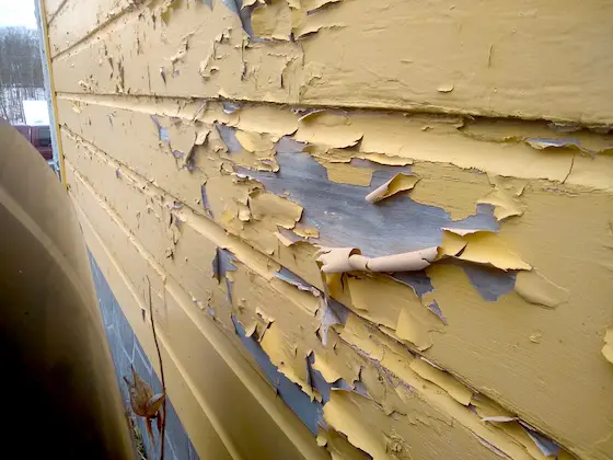 peeling house paint