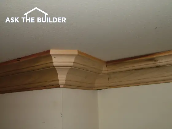 crown molding cutting corner