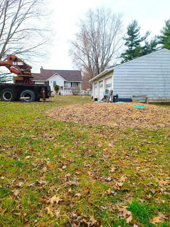 septic tank near garage